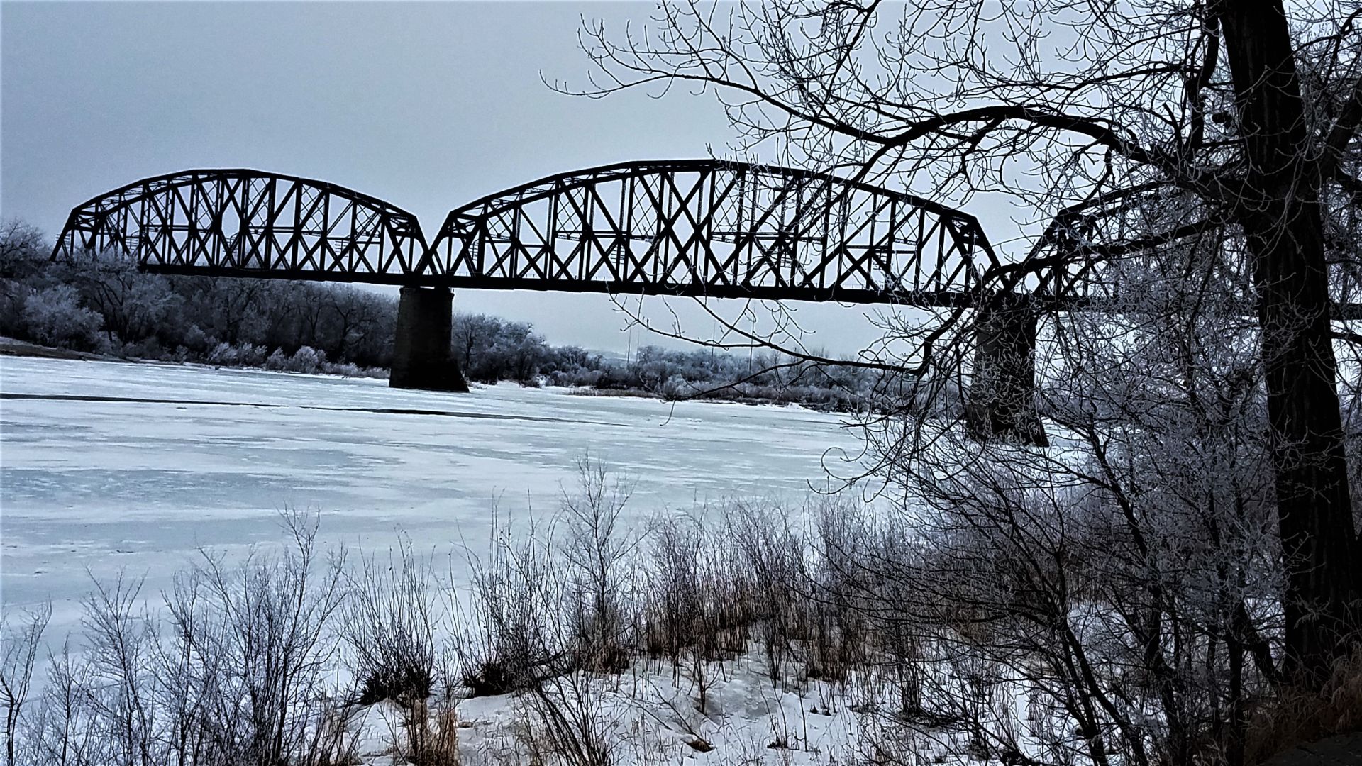 Railroad bridge